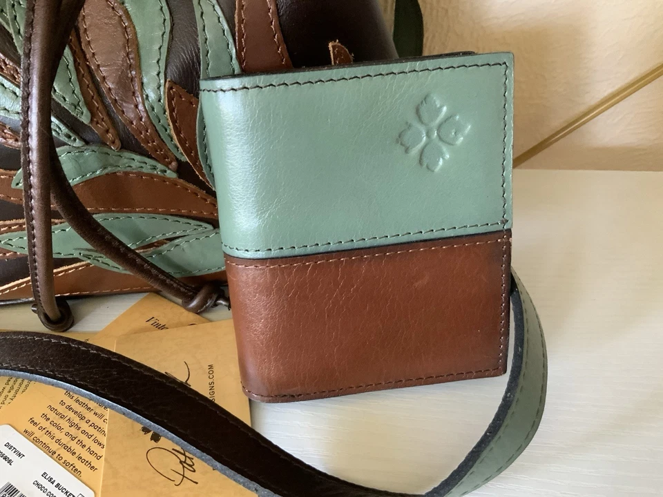 Bolso Bandolera Pequeño Patricia Nash Elisa Chocolate Salvia + Cartera LEER Foto 4 de 4