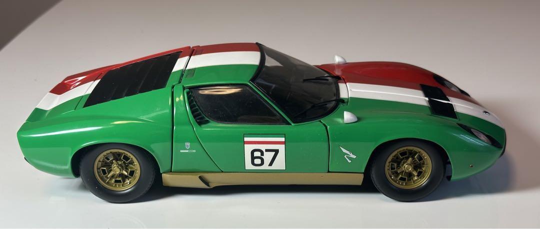 ミニカー SOLID NO.161 LAMBORGIHINI P400 MIURA Lamborghini Miura P 400 1/18 white/silver | Lamborghini Store