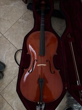 Student Cello with hard Case, Size 4/4. Not sure of size or brand