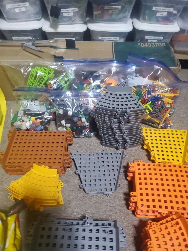 READ HUGE Mixed Lot of K'NEX Mario Kart Wii Roller Coaster Track and Accessories - Image 2 of 4