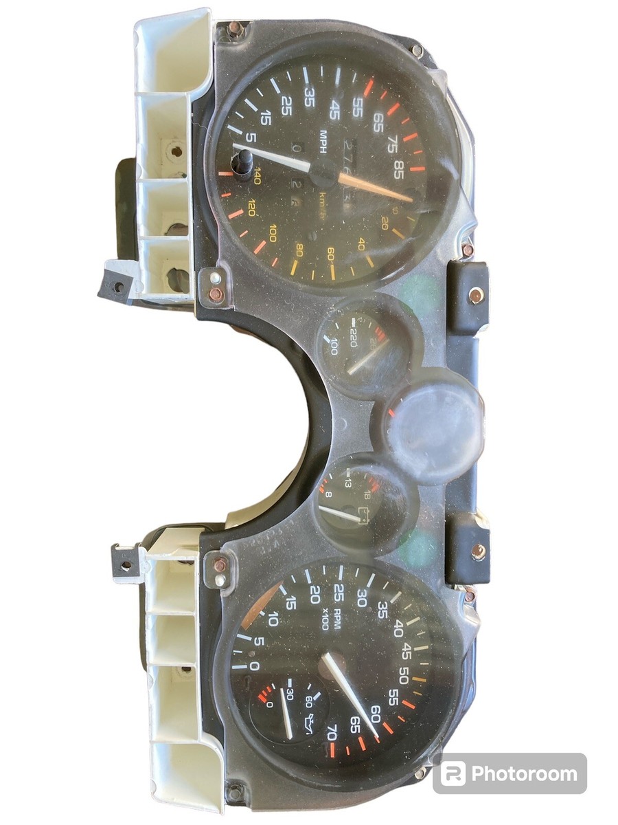 1982-1984 Camaro RS Z28 Gauge Instrument Cluster Speedometer