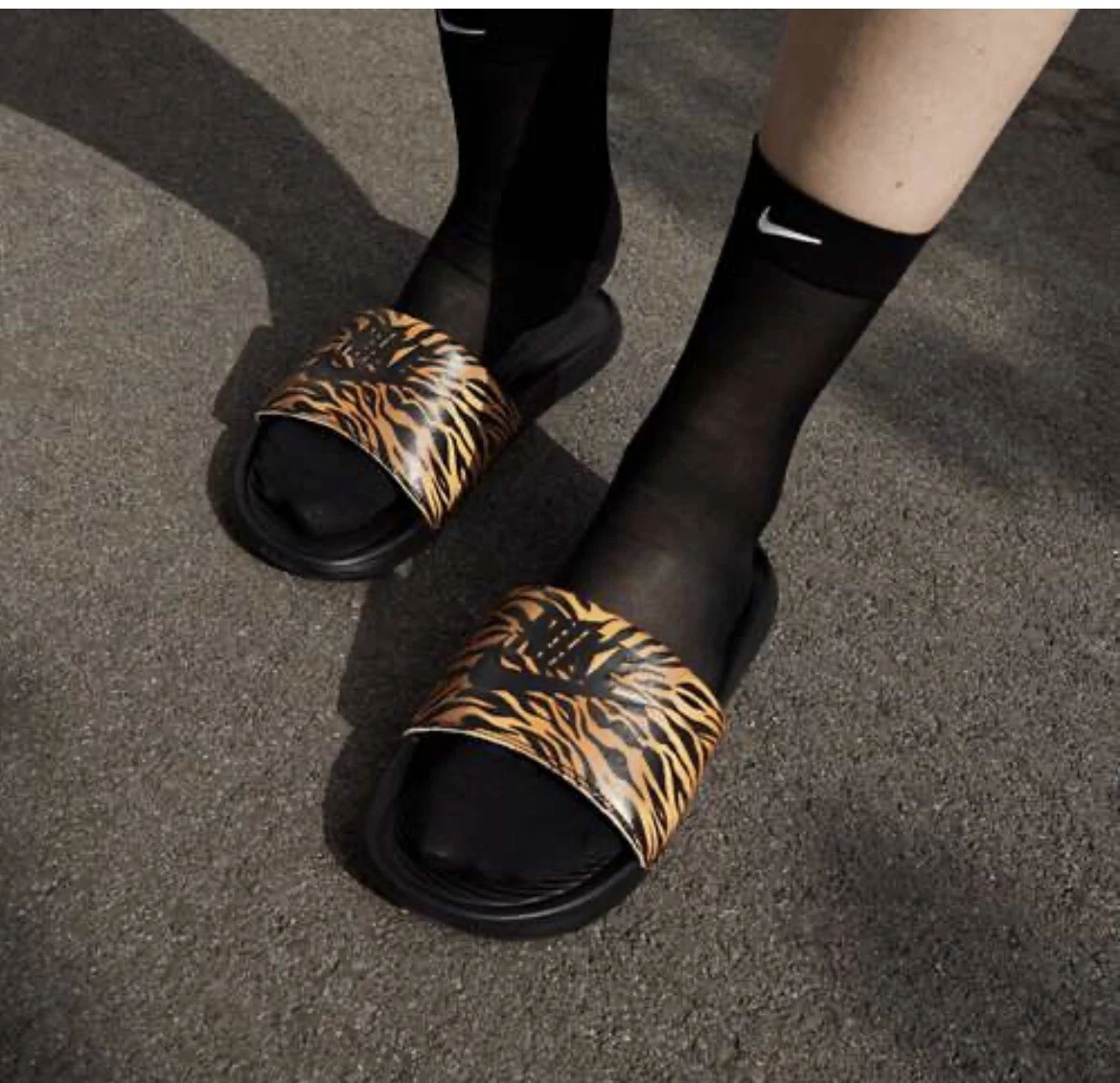 Sandali donna Nike Victori One Slides stampa leopardata taglia 8