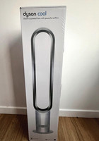 Dyson AM07 Cool Bladeless Tower Fan Air.