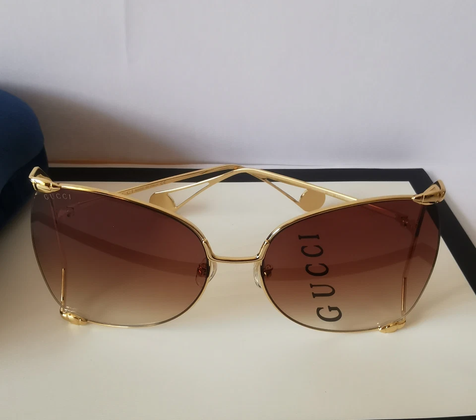 Óculos de sol Gucci GG0252S 63mm quadrado tamanho grande autêntico dourado com lente marrom - Imagem 2 de 4