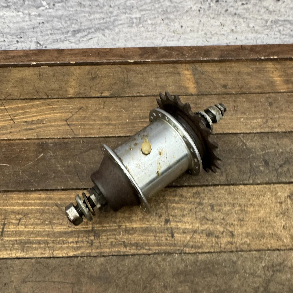 Vintage Shimano 333 Three Speed Rear Hub Internal Gear Parts Repair Bicycle - Image 3 of 4