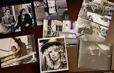 BARBRA STREISAND LOT OF ORIGINAL 8X10 PHOTOS "FOR PETE'S SAKE "