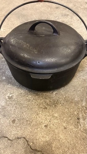 Antique Griswold #8 Cast Iron Dutch Oven With Lid 1261
