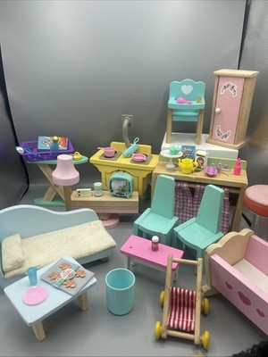 KidKraft Wood  Dollhouse Furniture  Mixed Lot Kitchen, Living Room,￼ nursery