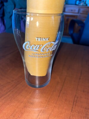 Trink Coca-Cola Limonade Koffeinhaltig Bell Shaped German  Clear Glass