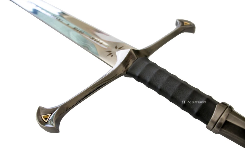 LORD OF THE RINGS- ANDURIL, FLAME OF THE WEST, SWORD OF ARAGORN (w WALL PLAQUE) - image 4 of 4