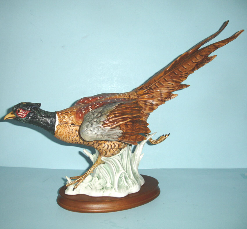 Goebel Rare Ring Necked Pheasant Bird 18.5