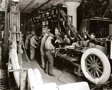 1922 Buick Factory Assembly Line Classic Car Retro Poster Photo 24x36