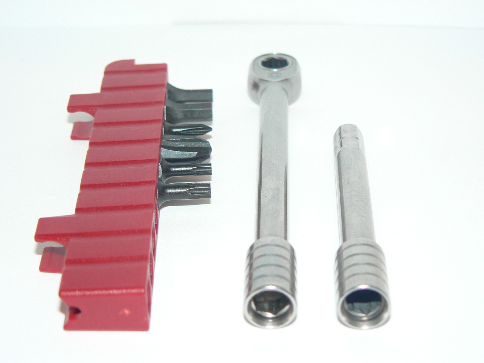 Victorinox Swiss Army RATCHET, EXTENSION + BIT HOLDER + 6 BITS 3.0306