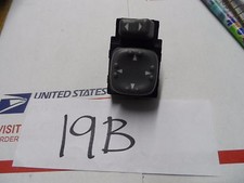 99 00 01 02 03 04 Bravada MIRROR SWITCH used power driver Control Used  #19B