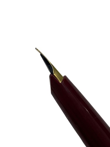 MONTBLANC Fountain Pen 310 Classic Red Resin Nib F - 第 3/10 張圖片