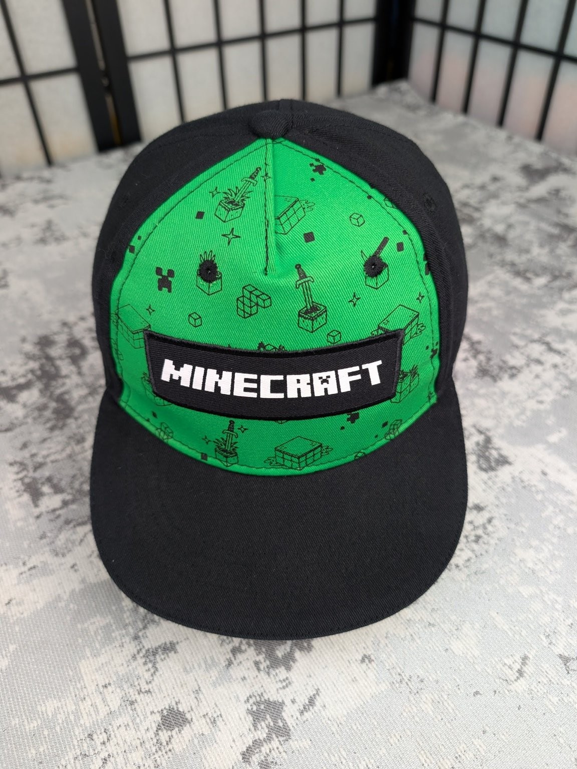 Minecraft Snapback Hat Men's Adjustable Black Gre… - image 1