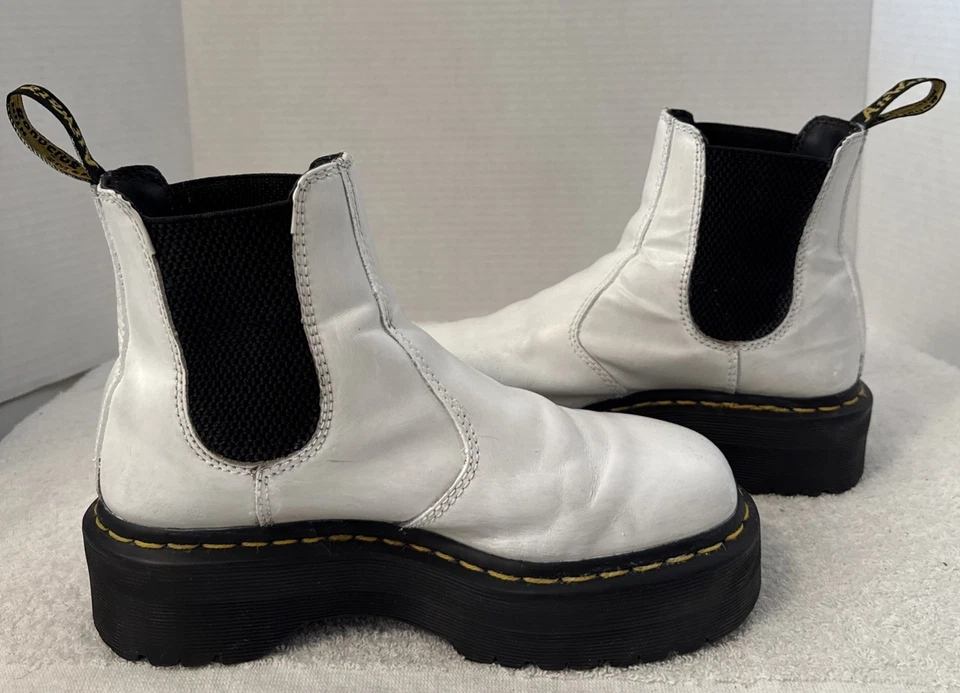 Botas Chelsea Dr. Martens Originales Para Mujer Cuádruples Cuero Blanco Plataforma Talla 7 2976 Foto 4 de 4