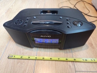 Auvio Clock Radio with Dock for iPhone and iPod 40-041 iPod classic, iPhone 3G/4