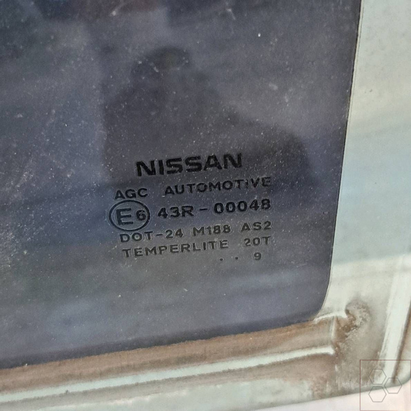 lunotto posteriore lh NISSAN QASHQAI J10E JJ10E 1.5 dCi DPF SUV 22e3b3 82301JD005