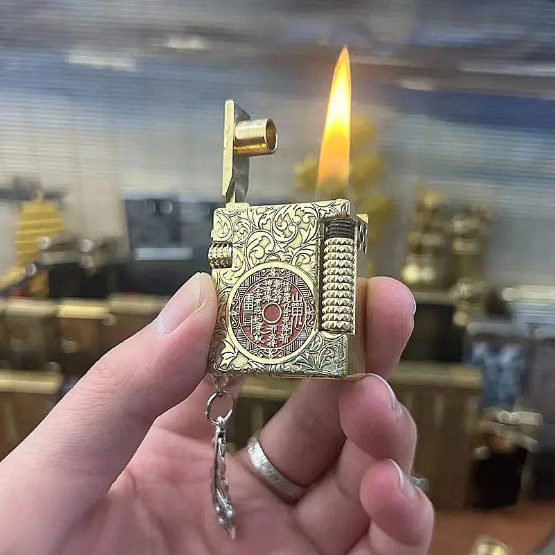Small Square Mini Portable Lighter Retro Creative Brass Pocket Kerosene Lighters