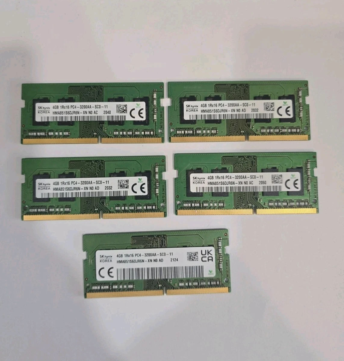 Samsung DDR4 SDRAM 4 GB Capacity per Module Memory (RAM) for sale