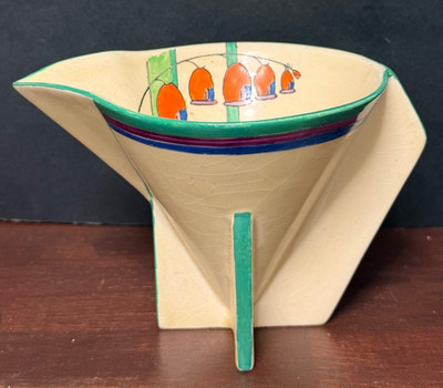 Seltene antike Art Dec0 Clarice Cliff handbemalte eckige Glocke Blumenmuster Kanne