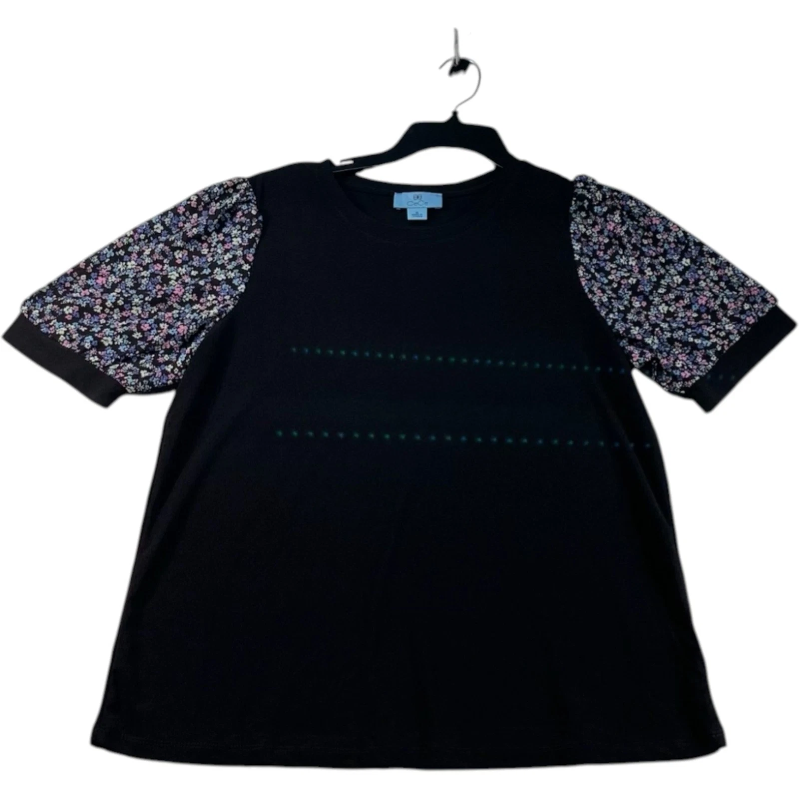 CeCe Blouse Womens Size Medium Black Short Sleeve Floral Stretch New