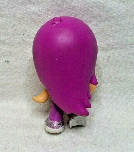 MINI POUPÉE FIGURINE FAMOSA PINYPON DOLL TOYS CHEUVEUX VIOLET PANTALON VIOLET - Picture 2 of 5