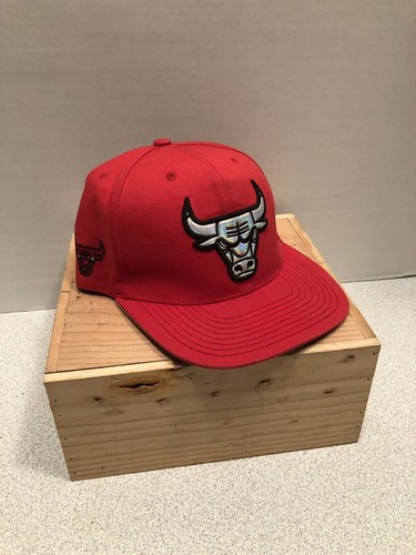 VINTAGE Chicago Bulls new era Snapback Cappello Berretto Tatuaggi Limited  Edition NBA | eBay