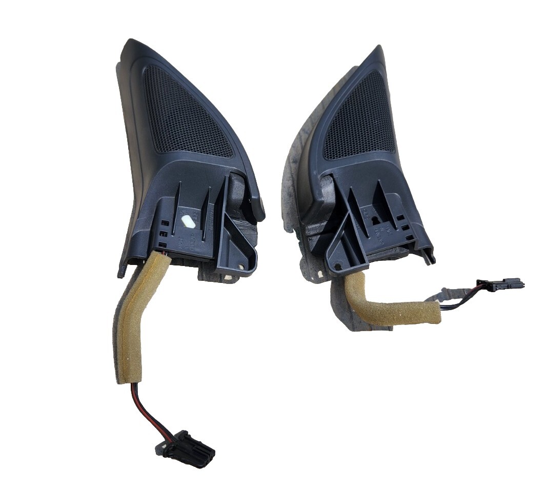 Volkswagen Golf Gen6 Front Door Speakers 5K0837986 5K0837985 | eBay