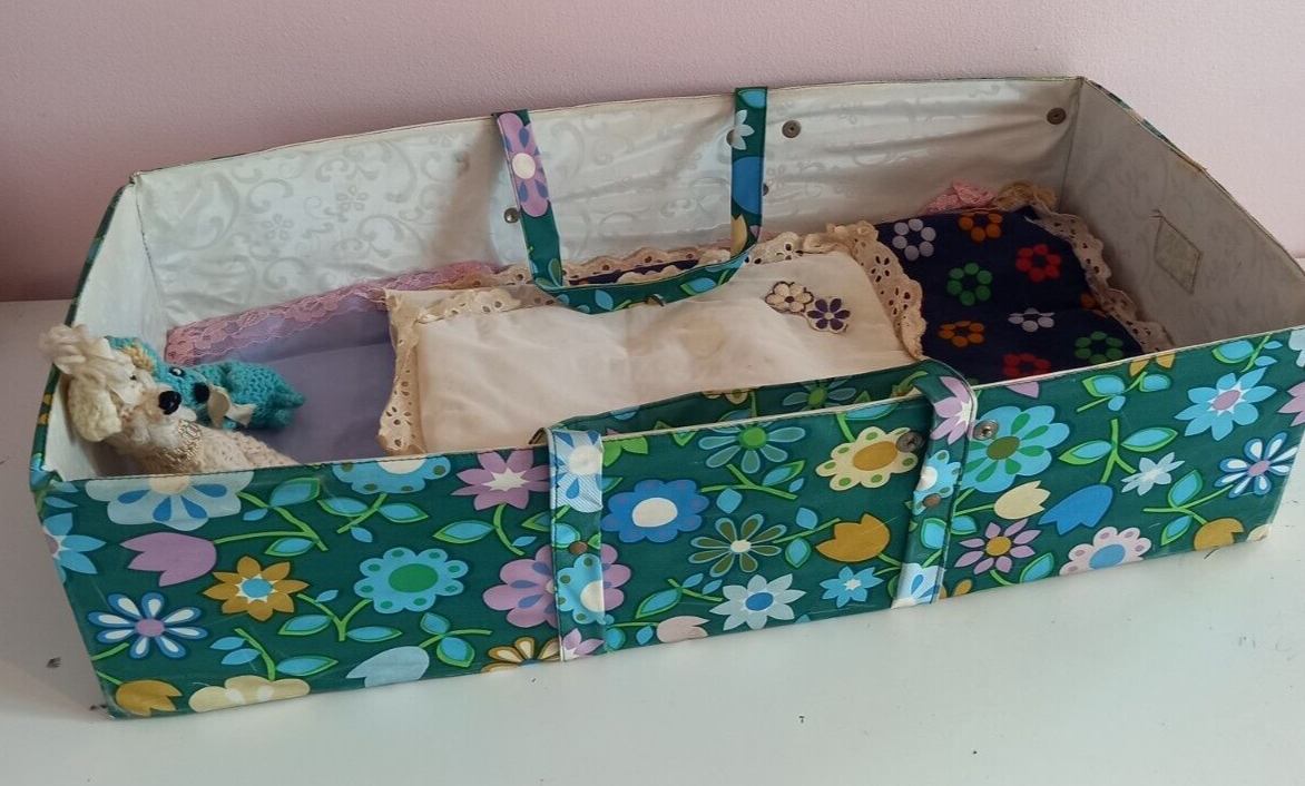 Vintage Pelso Doll Carry Cot Bed & Accessories Blankets Flower Power Green 60's eBay