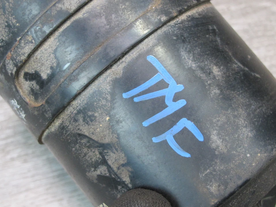 85-89 TOYOTA MR2 AW15 FUEL EVAPORATION VAPOR CANISTER 77740-17010 OEM - Image 2 of 4