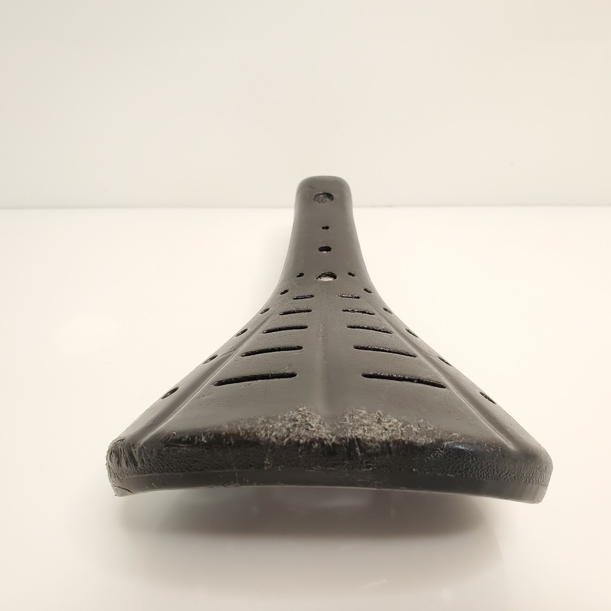Selle De Vélo BMX Aero Team Vintage Années 80 - Noir, Rails Chromés - Occasion Avec Signes D'usure