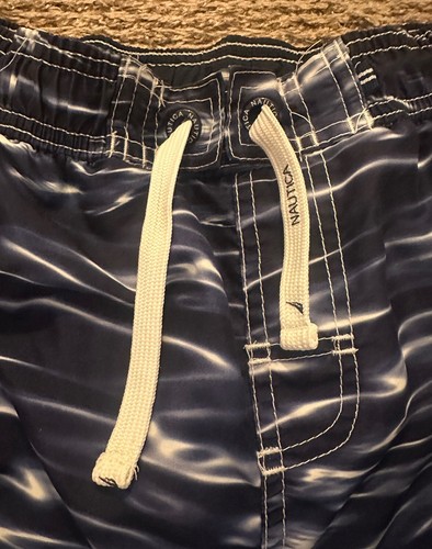 Boys Nautica Wavy Multi Blue Mesh Lined Board Shorts Swim Trunks Size XL 18/20 - Picture 3 of 9