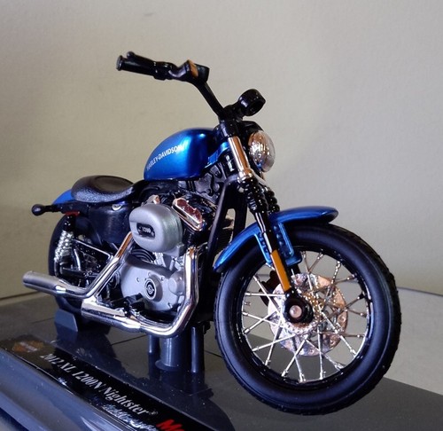 HARLEY DAVIDSON XL 1200N NIGHTSTER 2012 1/18 MAISTO - Imagen 7 de 8