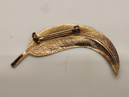 Vintage 10 Estate Brooches Gold/Silver Tone Heart Leaves Coro Bee & Trifari - Picture 9 of 24