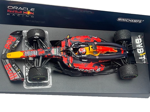 #1 Max Verstappen Red Bull RB20 2nd British GP 2024 Model F1 1/18 Minichamps - Picture 5 of 17
