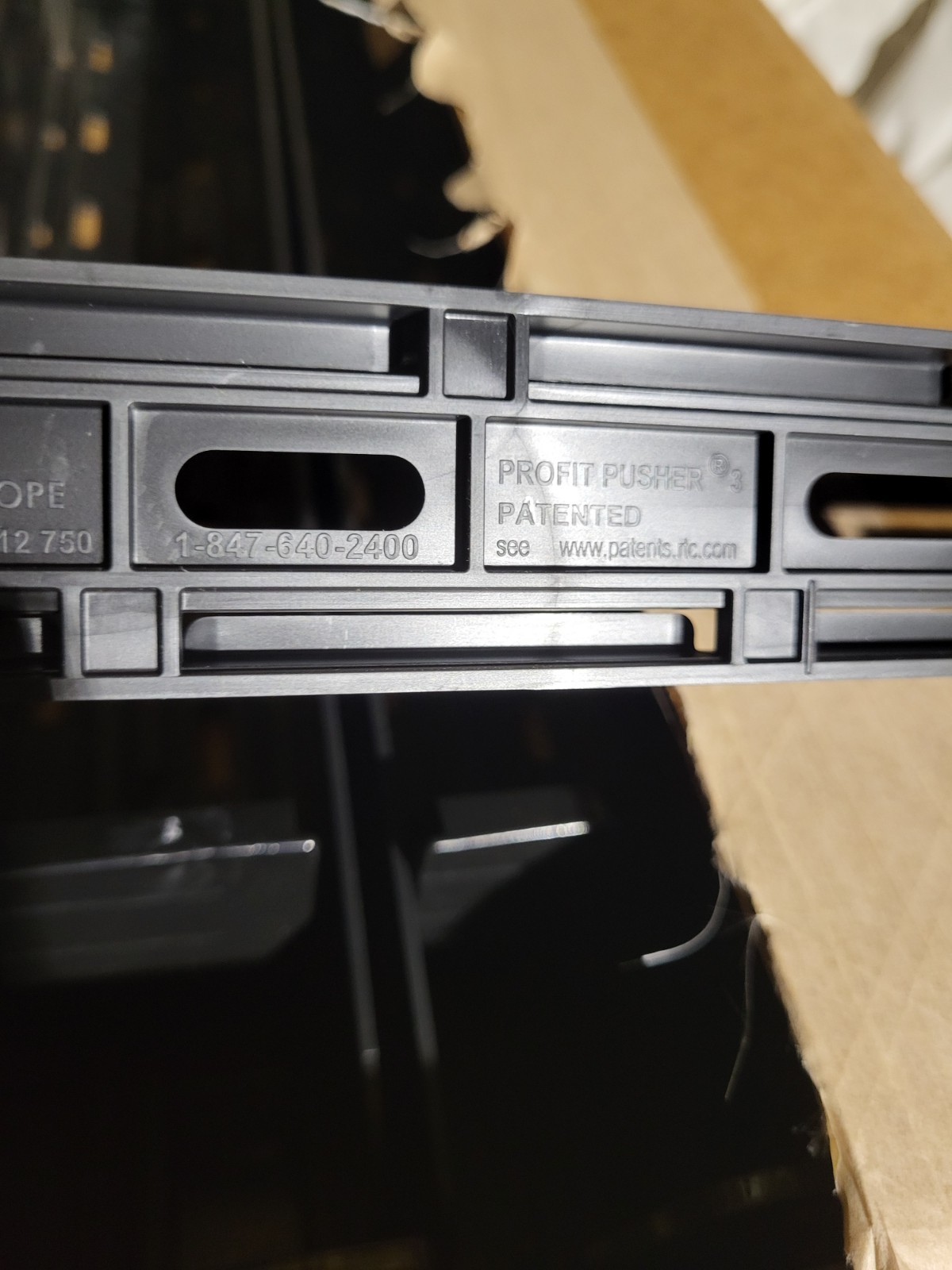 RTC  24" Profit Pusher Gen 3 CS Right Trac End PN:112038139 (1 Count)