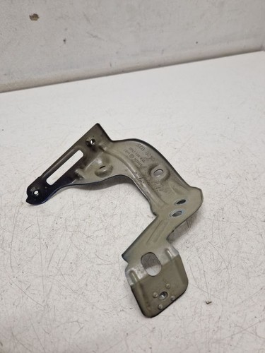 Volkswagen Golf Sportsvan 2020 Vorne rechts Halterung Kotflügel 510821136C