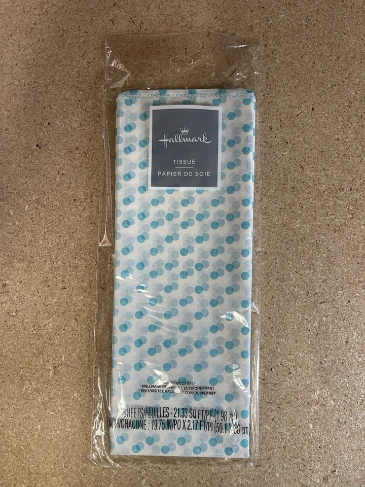 Papel de seda Hallmark blanco con lunares azules - 6 hojas por paquete 21,33 pies cuadrados Foto 2 de 3
