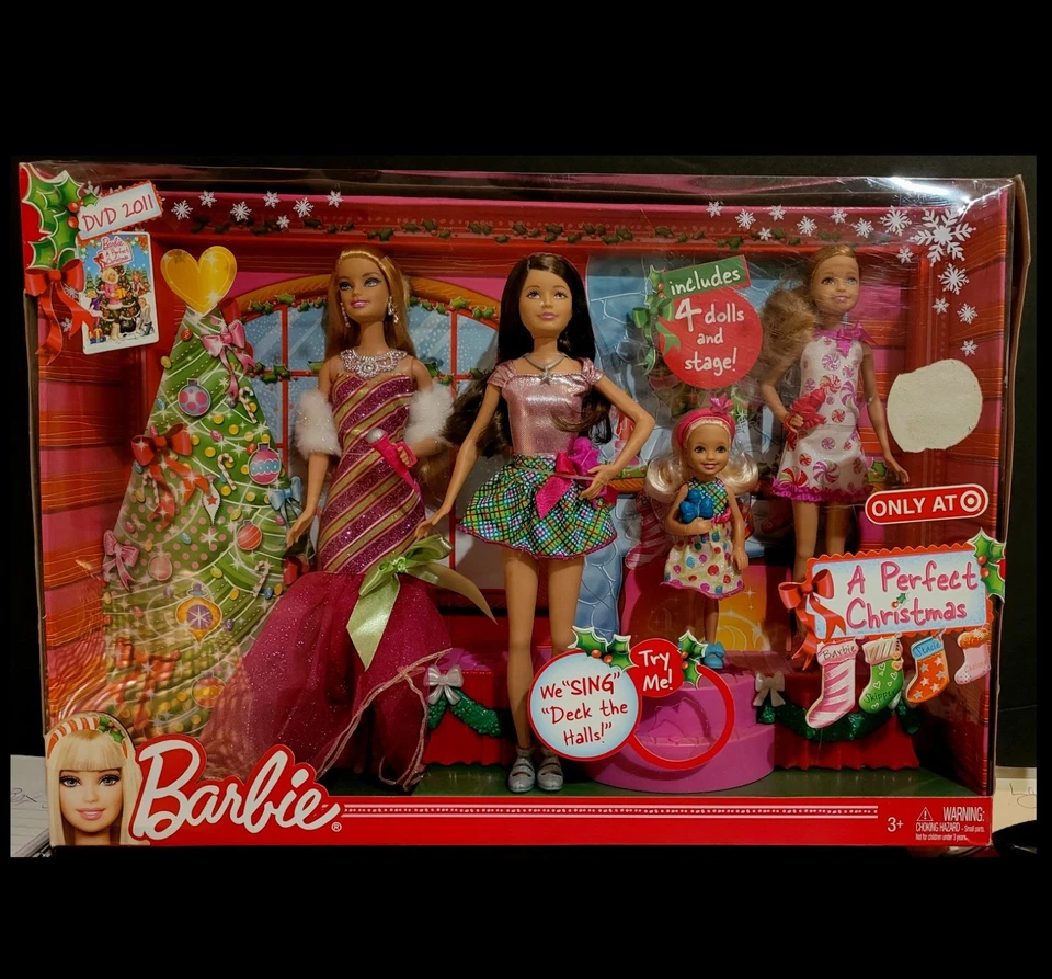 Barbie A Special Navidad Canto Juego 4 Muñecas NUEVO 2011 Objetivo Envío Rápido Foto 3 de 4