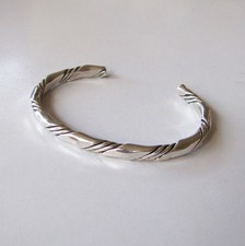 Vtg. Navajo Sterling Silver Twisted Hammered Cable Cuff Bracelet - Sm./Med. Sz.