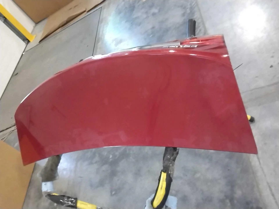 Tapa de cubierta usada se adapta a: Chevrolet Cruze 2011 sin alerón sin cámara de visión trasera grado Foto 2 de 4