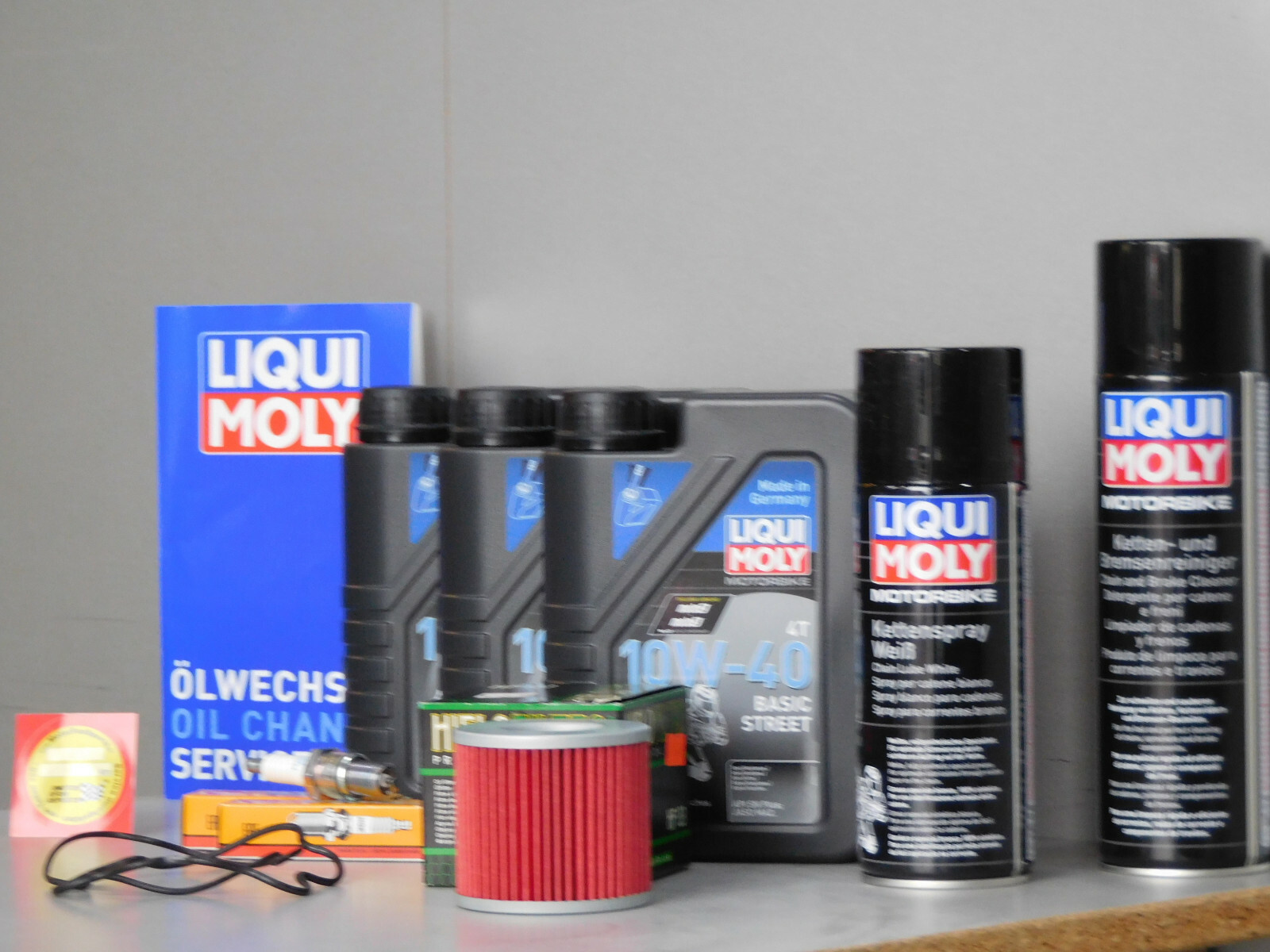 Maintenance Set Suzuki GS 400 Oil Filter Spark Plug Inspection Service