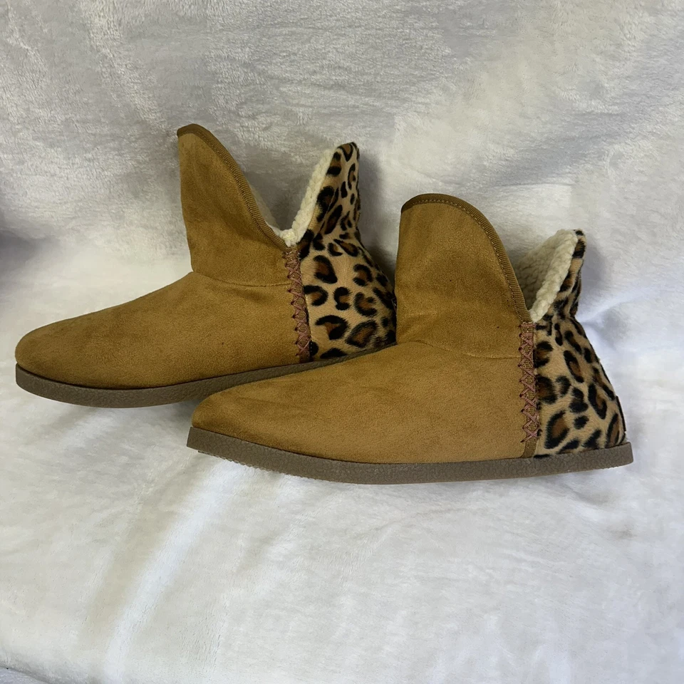 Rockport Mujer Trutech Veda Zapatilla Bota Talla 9 Leopardo Nuevo Precio de venta sugerido por el fabricante $80 Foto 2 de 4