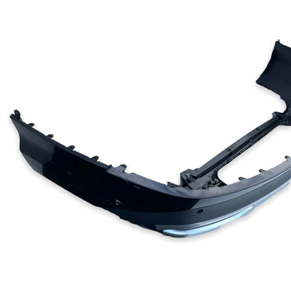 Крышка заднего нижнего бампера 2019-2023 Audi Q7 с диффузором клапана от оригинального производителя 4M807521J - Изображение 2 из 4