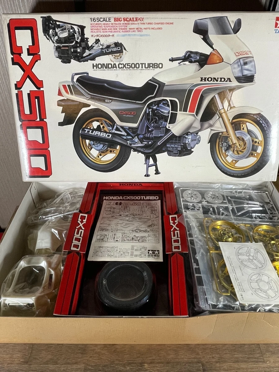 1/6 Honda CX500 ターボ【16035】 | タミヤ | T 16035 1/6 Honda