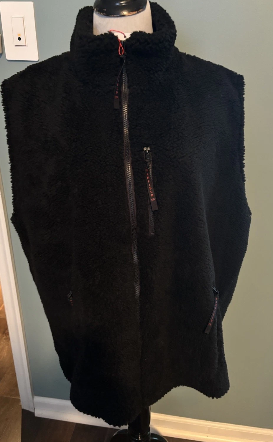 Farfield Mens Sherpa Fleece Vest with Full Zip & Zip Pockets in Black -XL NWT