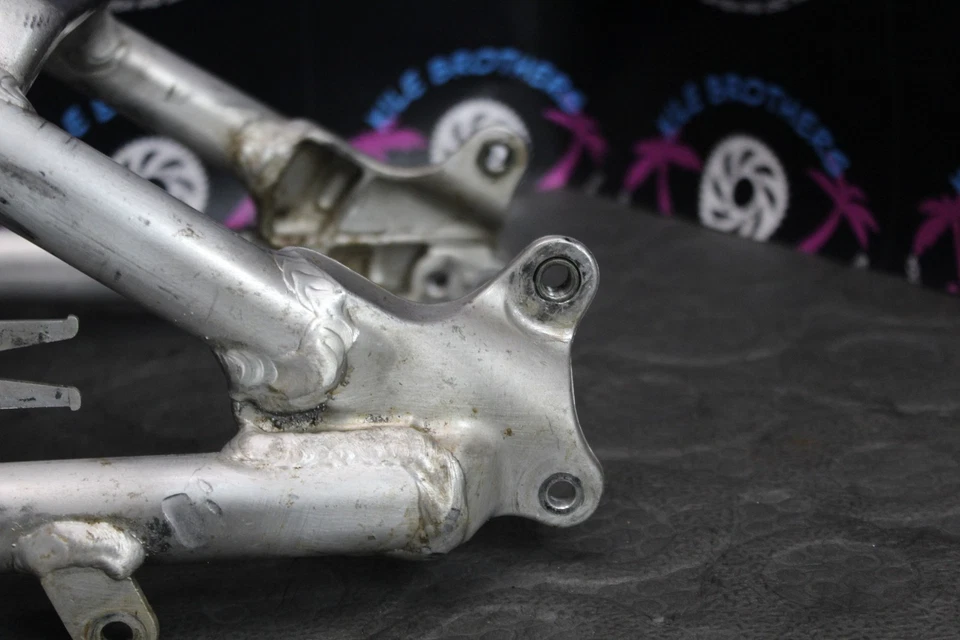 Submarco trasero Honda 04-17 CRF250X 2004 OEM 50200-KSC-730 Foto 4 de 4