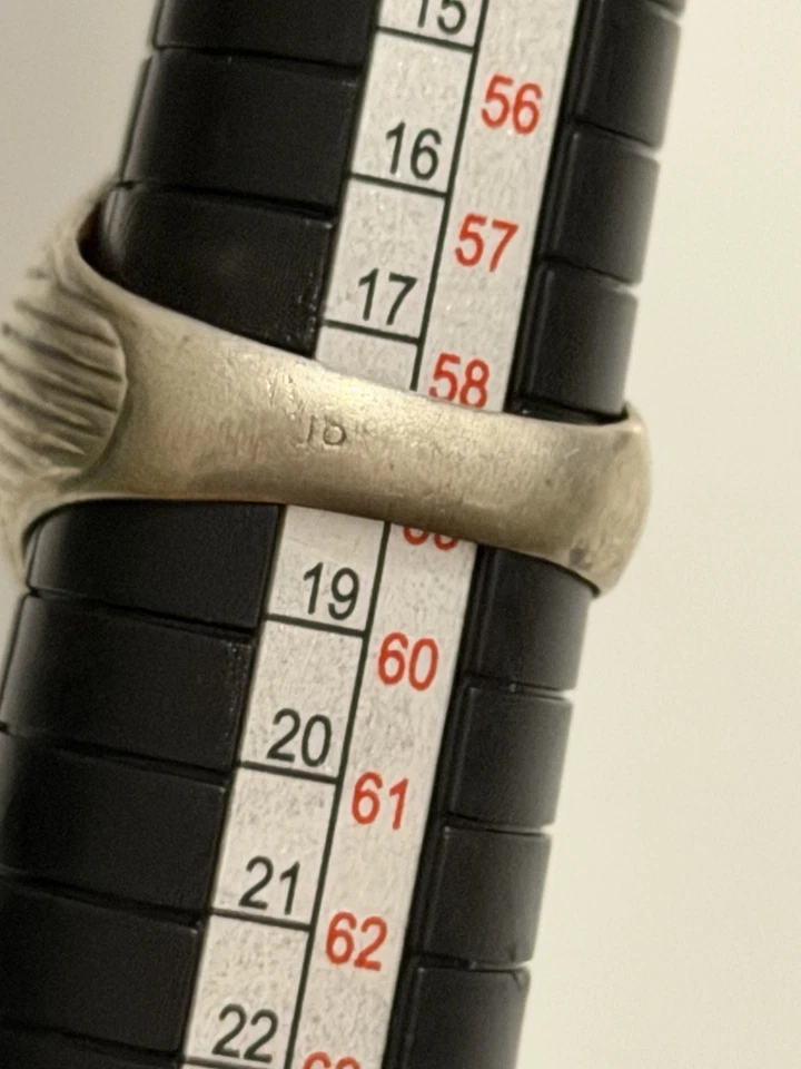 Genuine Yemeni agate ring for men with dark gemstone and 925 Solid Silver - Image 3 of 4